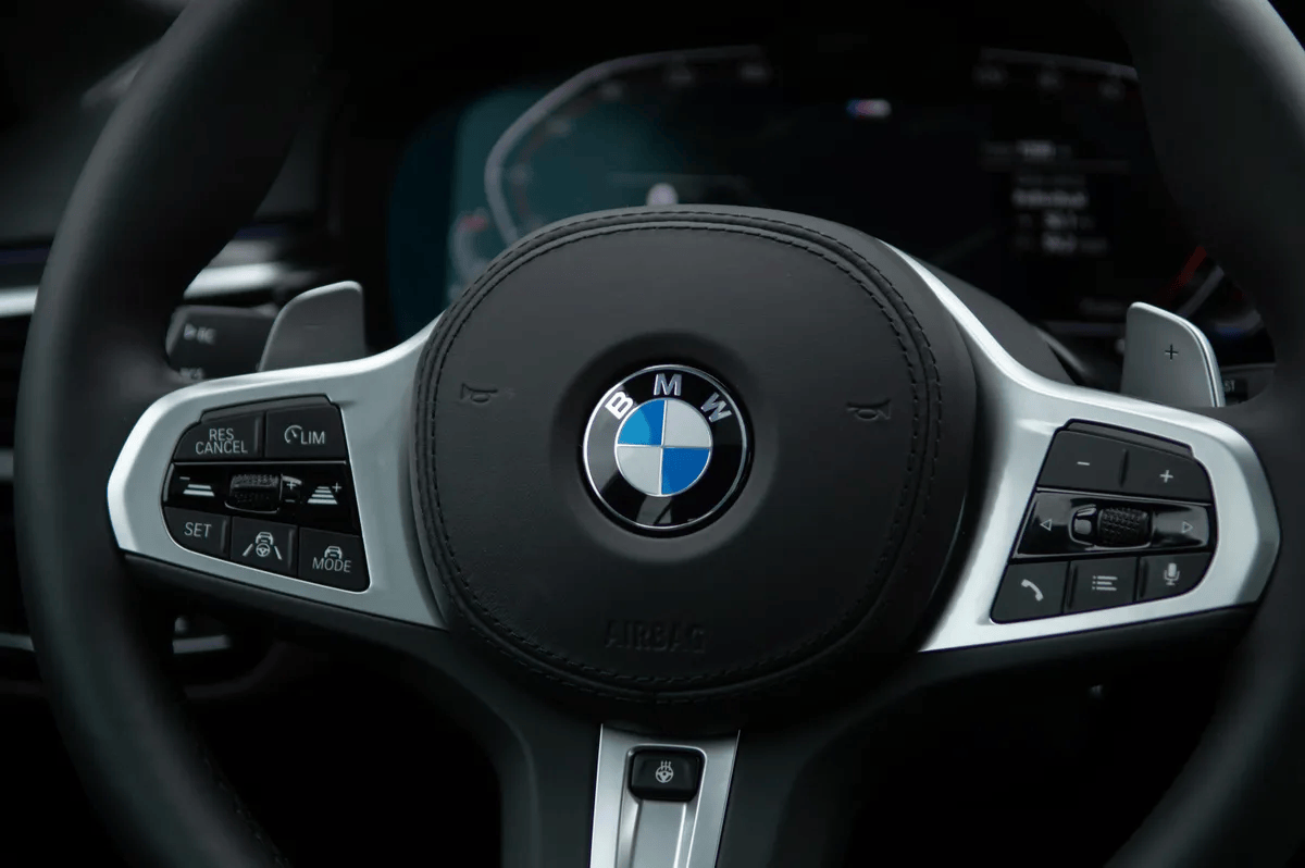 BMW 540i