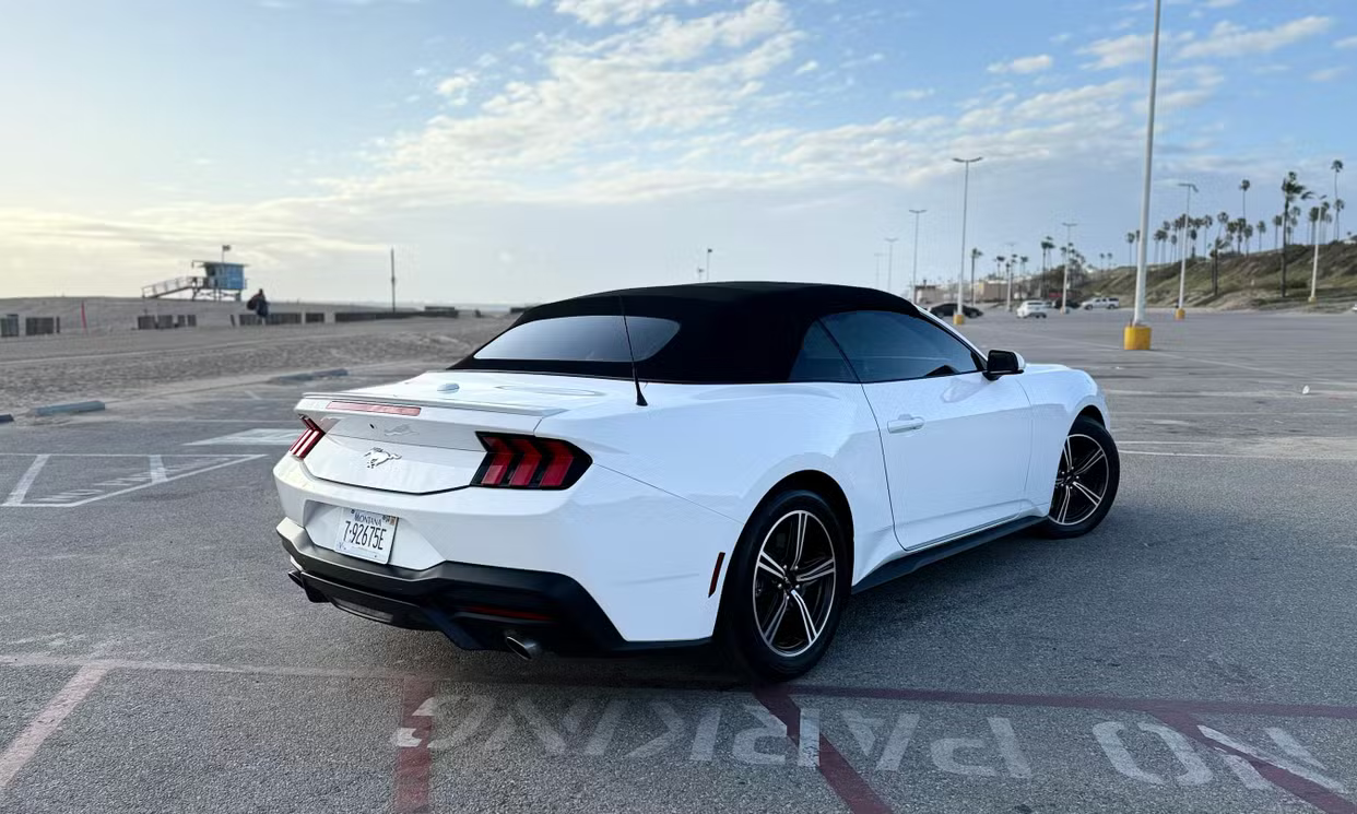 Ford Mustang 2024