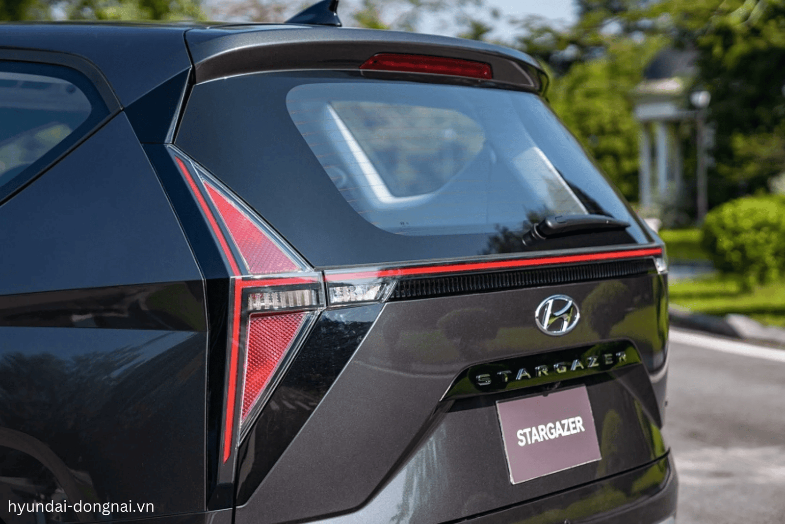 Hyundai Stargazer