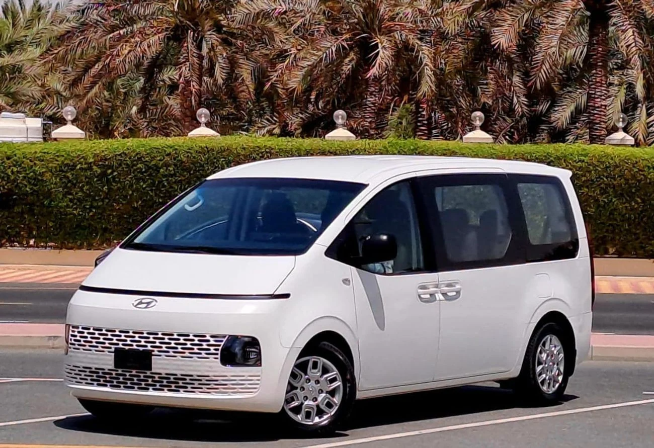 Hyundai Staria