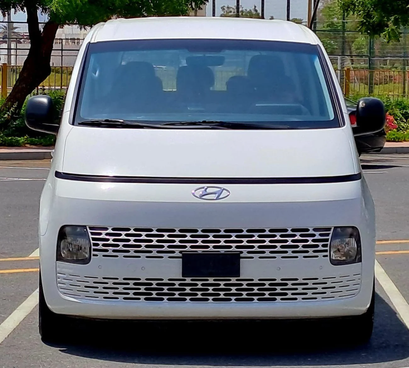 Hyundai Staria