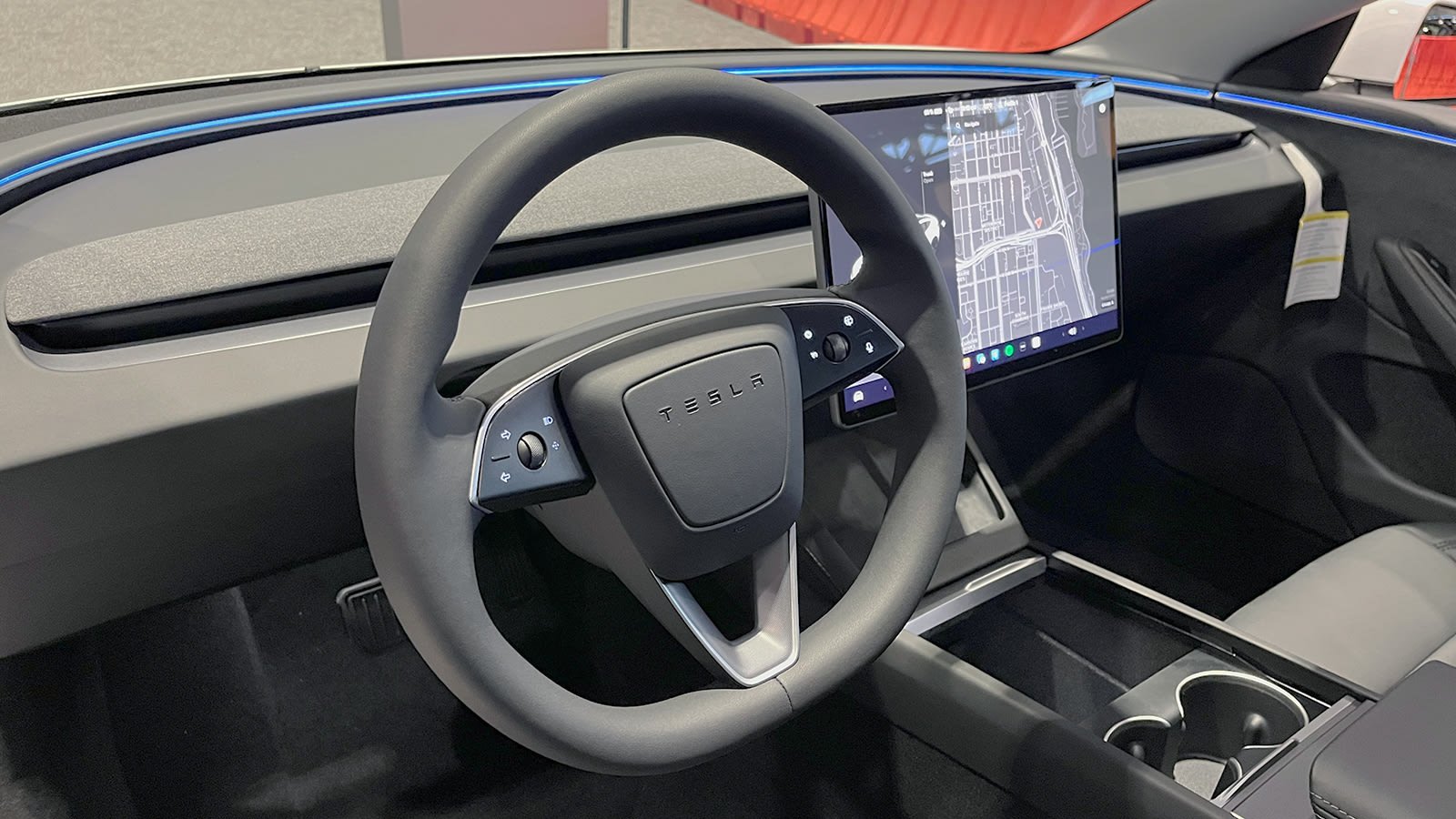 Tesla Model 3 2024