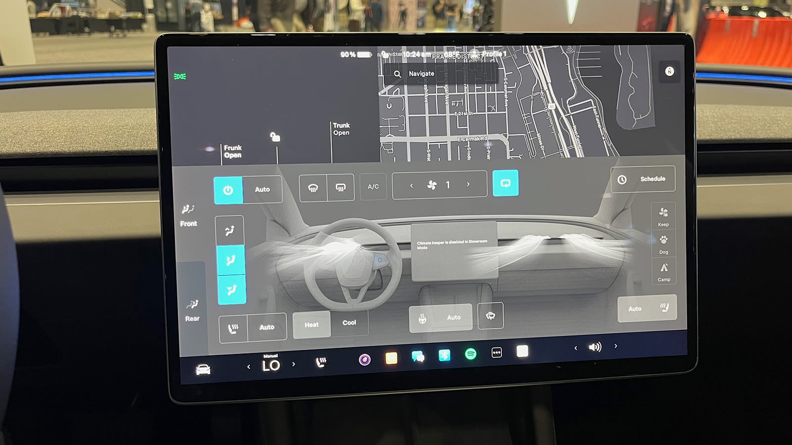 Tesla Model 3 2024