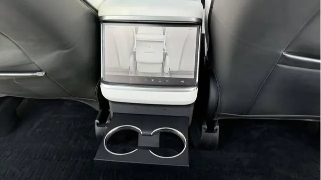 Tesla Model X Plaid