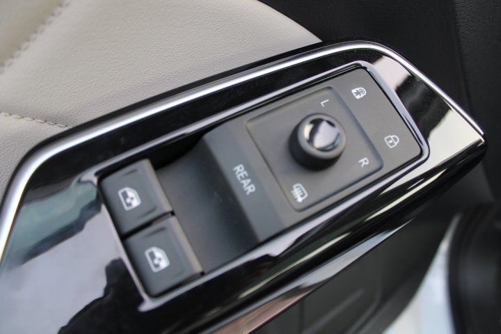 Volkswagen ID6 Crozz